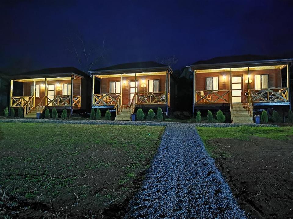 Chateau Ateni Cottages Gori Exterior foto
